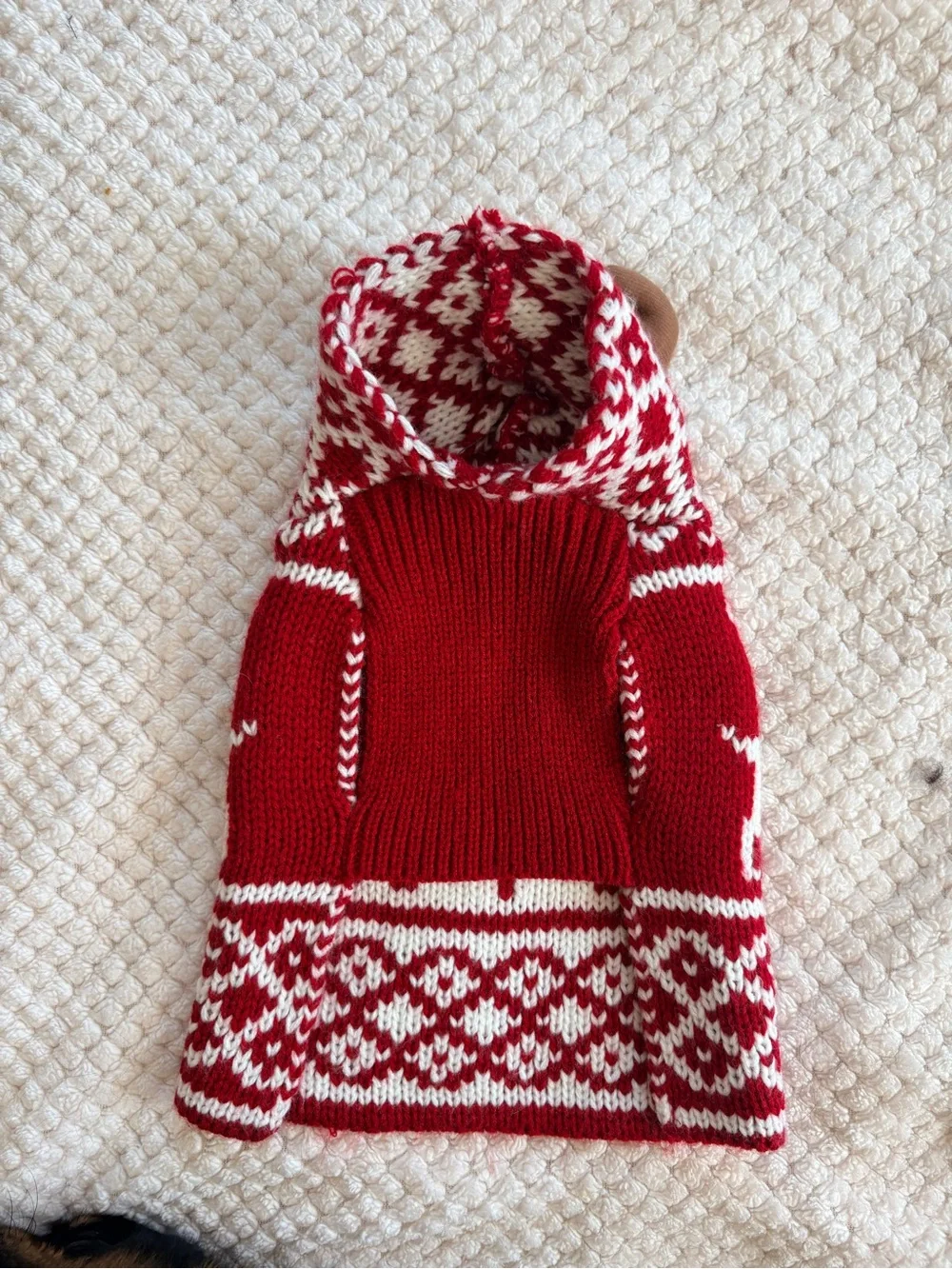 Telluride Clothing Company Red & White Reindeer Knit Dog Sweater